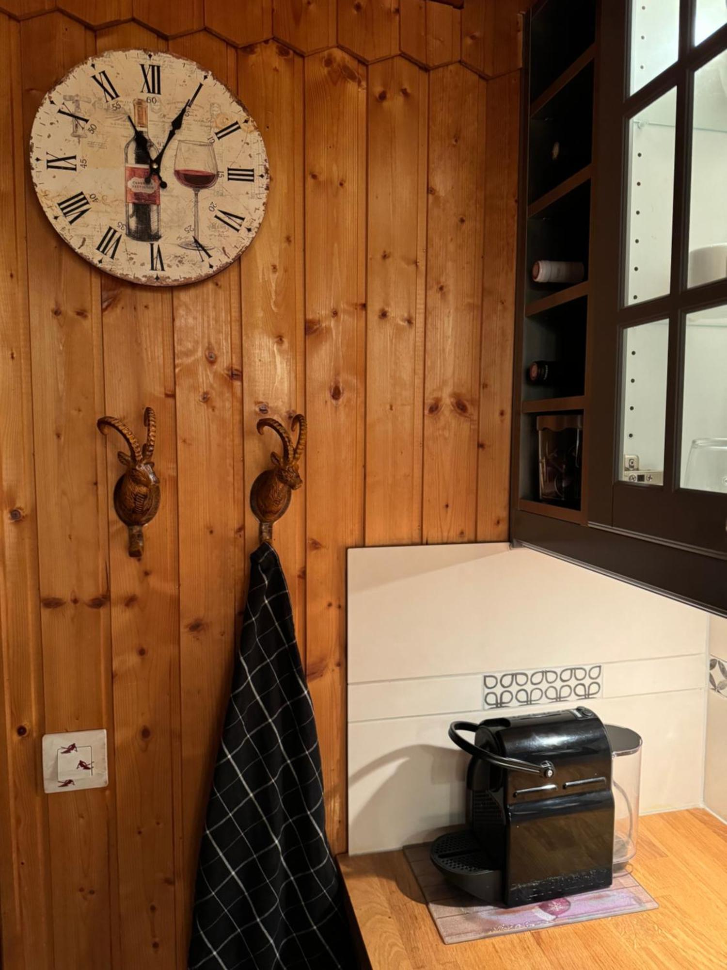 Charming, Cosy Chalet Nestled In A Breathtaking Surrounding With Spectacular, Stunning Mountain Views Abondance Exterior foto