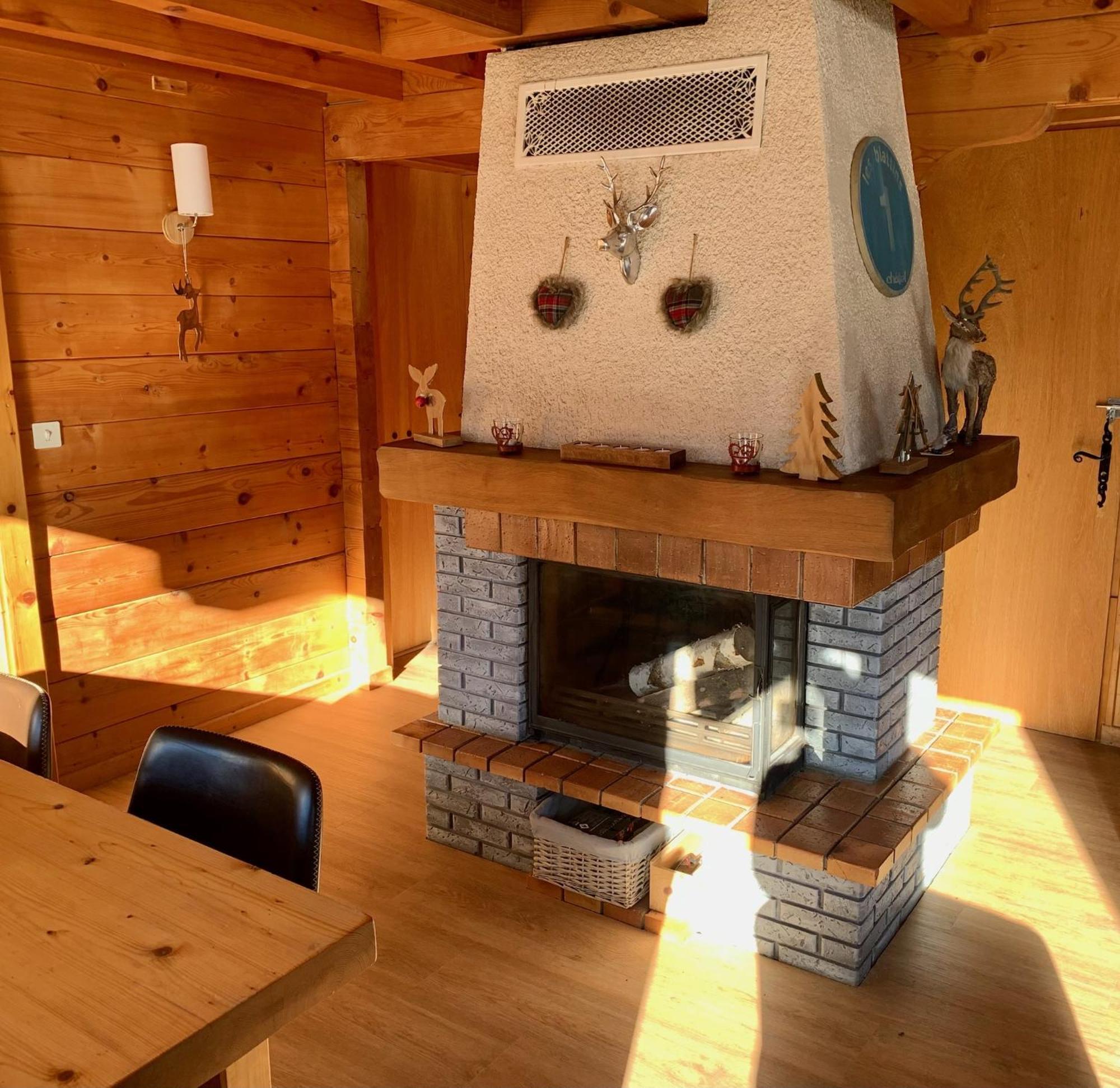 Charming, Cosy Chalet Nestled In A Breathtaking Surrounding With Spectacular, Stunning Mountain Views Abondance Exterior foto